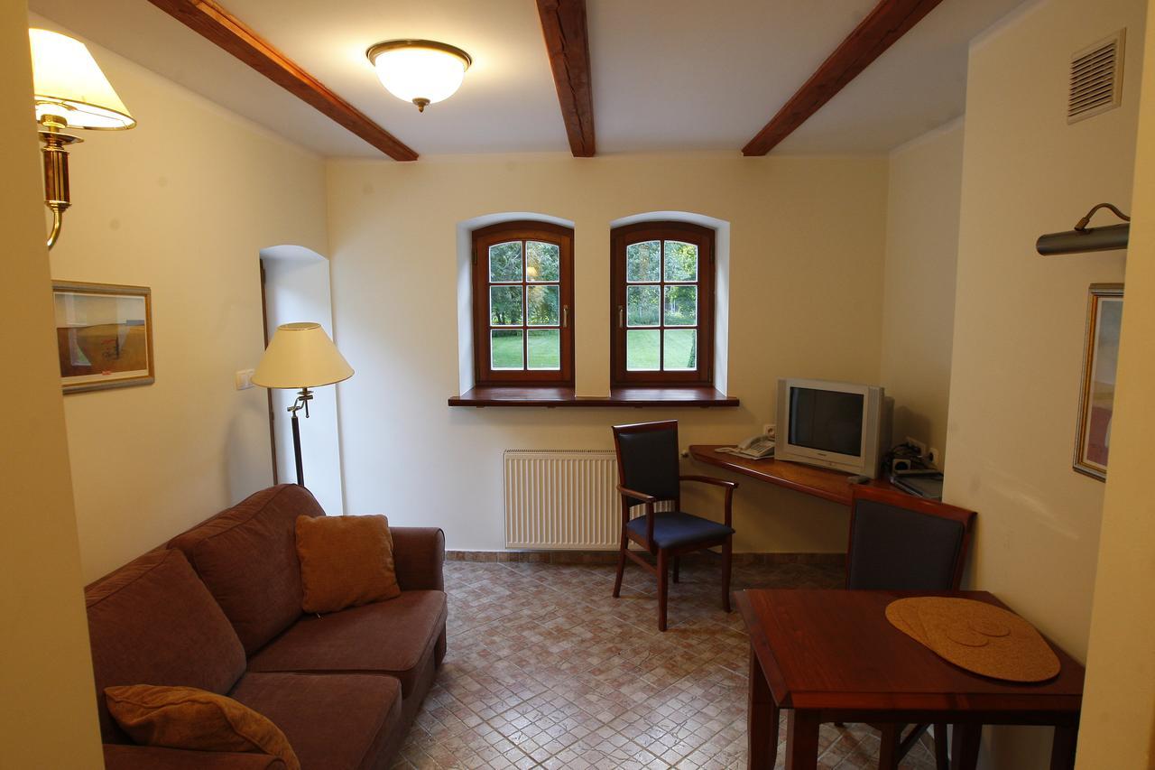 Lesniczowka Nibork Bed & Breakfast Nidzica Exterior foto